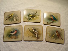 Korkuntersetzer mit Vogelmotiv