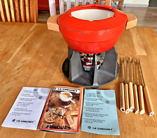 Le Creuset De Luxe NEU Tisch