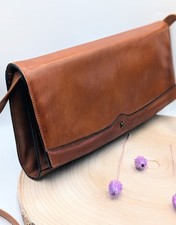 Assima Echtleder Schultertasche cognac braun – Vintage 1980er – Klapptasche...