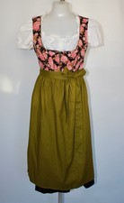 Oktoberfest Tracht Blumen