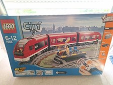 LEGO CITY: Passagierzug (7938) Nur 6 Kleinteile fehlen (s.Text)