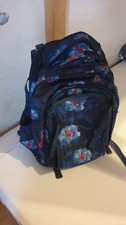 Satch Schulrucksack Blau Blumenmuster Hibiskus – Top Zustand, erweiterbar