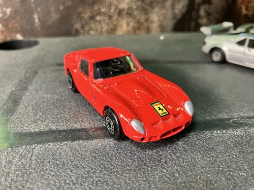 Modellauto ferrari 250 - 1:64,