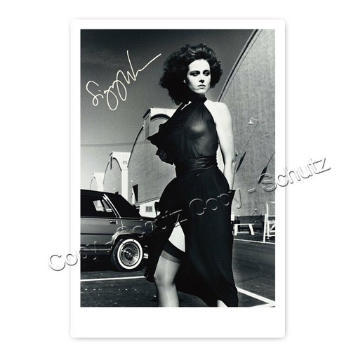 Sigourney weaver sexy - sigourney,