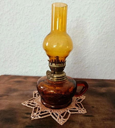 Vintage retro öllampe aus - vintage,