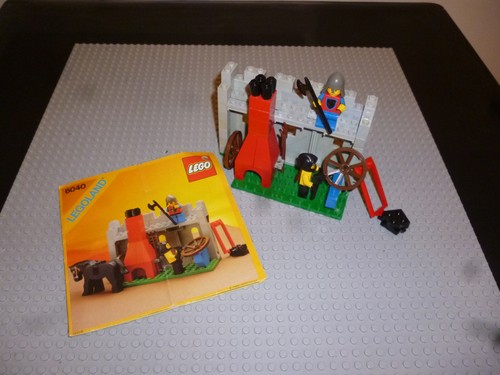 Lego castle 6040 blacksmith - -,