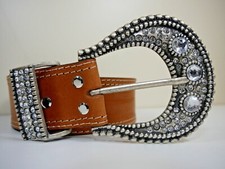 Breiter Strassgürtel in