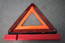 VW Audi Seat Skoda Warndreieck Pannendreieck 8K0860251 Pannenhilfe Unfall Golf 7