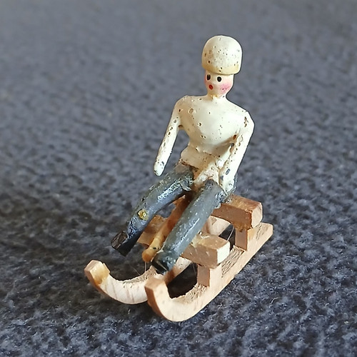 Antik erzgebirge figur auf - antik,