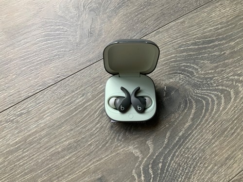 Beats fit pro - fit,