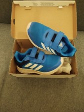 Sportschuhe Hallenschuhe Gr 33 in blau von Adidas weiße Sohle guter Zustand