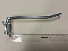 SB Haken Doppelhaken mit Klappverschluss für Euro Lochwände Rundlochung