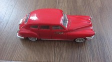 Solido Modellauto Chrysler Windsor 1946 mit Aufschrift Coca Cola 1/43