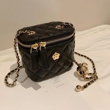 Damentasche Mini quadratisch