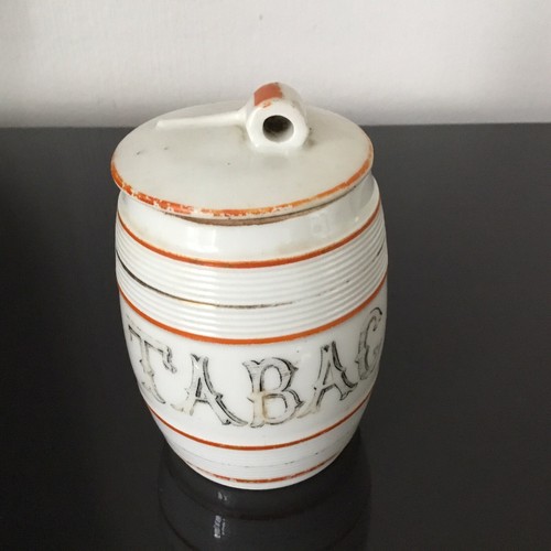 Antike tabakdose aus porzellan - aus,
