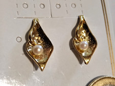 Ohrclips goldfarben Perle