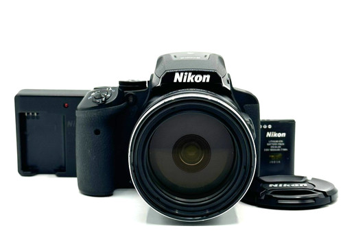 Near mint nikon coolpix - mint],