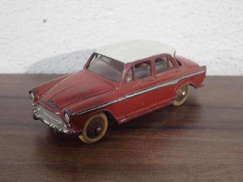 Dinky toys 544 - 544, simca