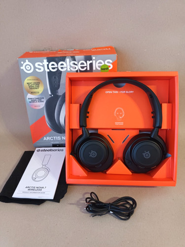 Steelseries arctis nova - arctis,