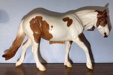 Breyer maya collectors club - collectors,