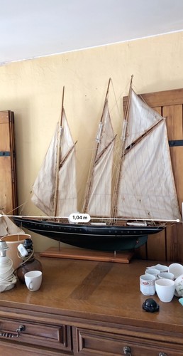 Altes grosses segelboot aus - altes,