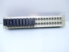 Delta VSF 220 19 Zoll Videoverteiler mit Brückenstecker BNC Anschlüsse |222