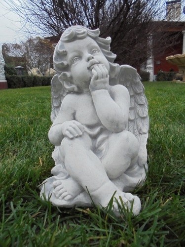 Steinfigur engel sitzend 26 - steinfigur, "engel