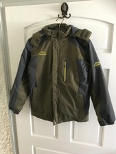 Outdoor Jacke Winter winddicht wasserdicht bis 20.000 mm grün XL