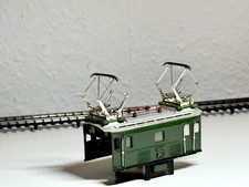 Märklin H0 Gehäuse-Mittelteil Krokodil 3015 mit Neuwertigen Pantos   - ANSEHEN!
