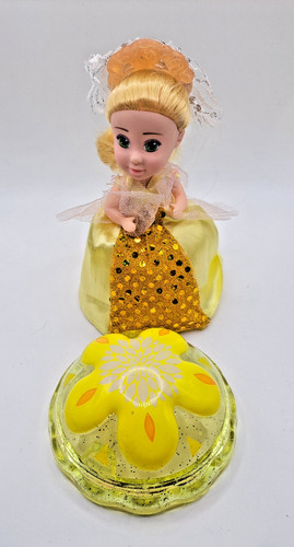 Cupcake princess doll muffin - princess,