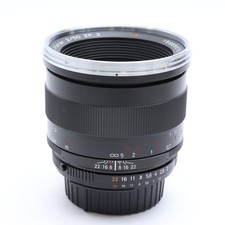 Carl Zeiss Makro-Planar T*