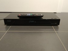 Panasonic DMR-BST760 4K