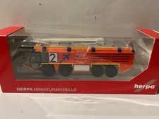 Herpa  Ziegler Z8 FLF Flughafen Feuerwehr Hamburg Nr. 2, Flughafenfeuerwehr 1:87