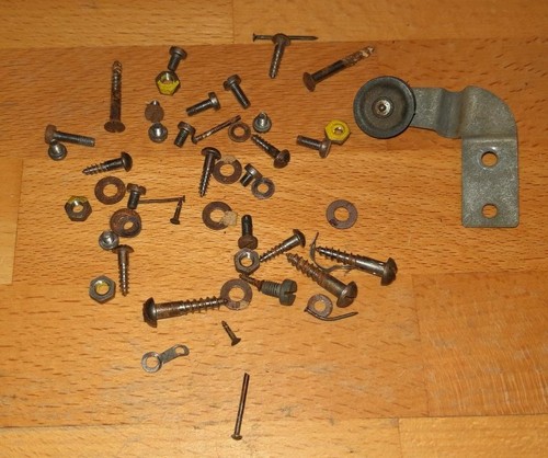 Ersatzteile kleinteile aus - /,