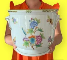 HEREND Porzellan Vase Blumentopf Queen Victoria Hungary Porzellan 20,2x24,3x18,7