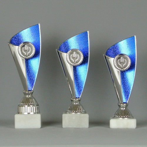 3er serie pokale - pokale, /22-20cm