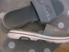 Damenpantolette Skechers Ultra Co Größe 39