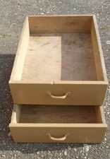 2 alte Schubladen Holz Kasten