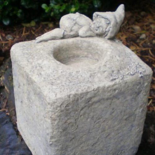 Steinfigur garten hunsrück - garten,