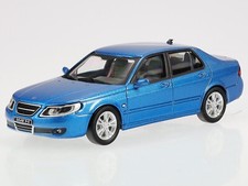 Saab 9-5 Sedan blau metallic Modellauto in Vitrine Cararama 1:43