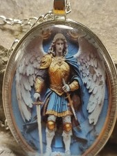 Halskette in Silber Amulett der Schutz Heilige Engel sankt Michael glasiert