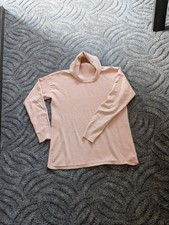 Rosa Rollkragen Pullover mit