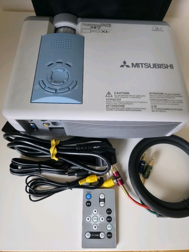 Mitsubishi beamer se2u mit - beamer,