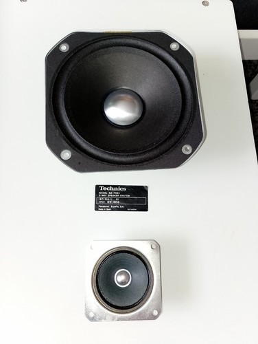 Zwei lautsprecher technics - zwei,