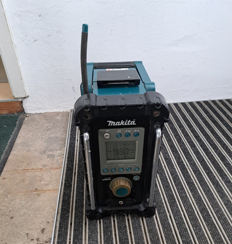 Makita bmr100 fm - makita,