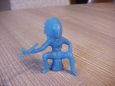 Häuptling mit Friedenspfeife / blau, 4 cm,  Koho, Heinerle, Domplast