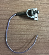 Triumph TR250 TR5 TR6   Handschuhfachleuchte mit Halter Original