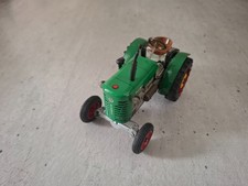 Traktor Zetor 25 A, grün, 1:25 Blechmodell, Uhrwerkantrieb, Kovap