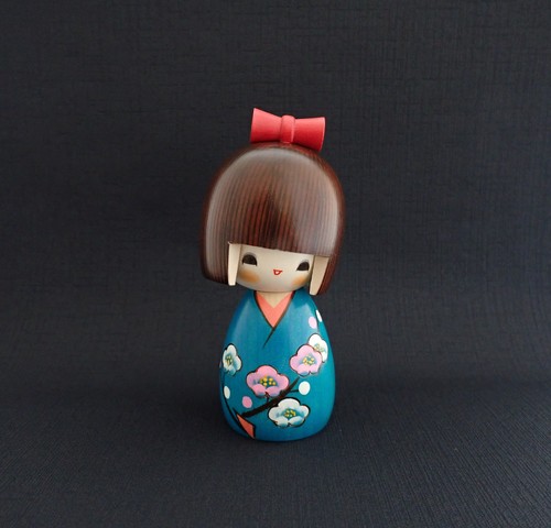 Kokeshi holzpuppe die - kokeshi-holzpuppe, "die
