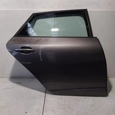 6J8833056 tür hinten rechts